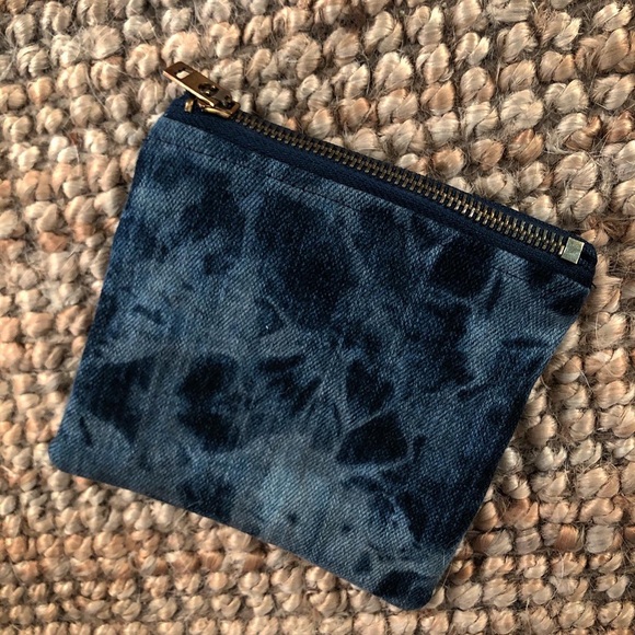 Handmade Levi’s bleached denim coin purse - Picture 2 of 3